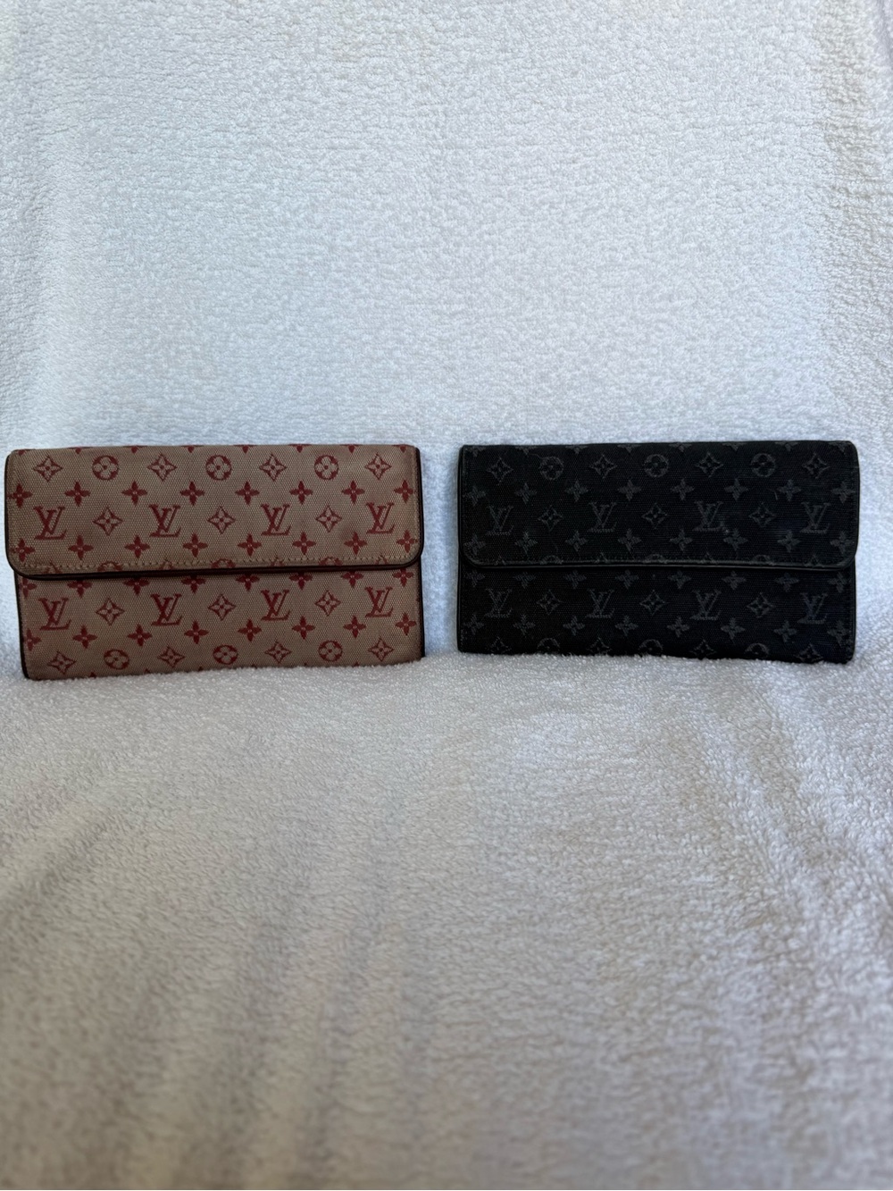 Louis Vuitton Monogram Clutch Wallets in Tan with Red & Navy Mini Lin